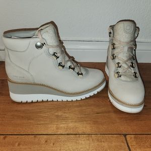 Cole Haan Women's ZERØGRAND City Lace-Up Wedge Boot size 8.5